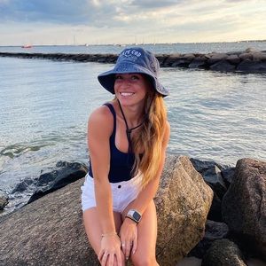 Meet your Posher, Mackenzie rose